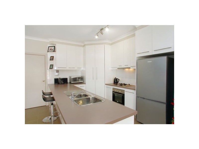 18 Holdsworth Court, Norlane VIC 3214