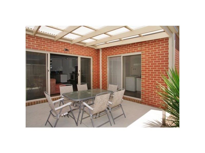 18 Holdsworth Court, Norlane VIC 3214