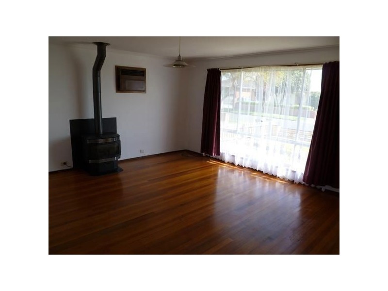 31 Deakin Street, Bell Park VIC 3215