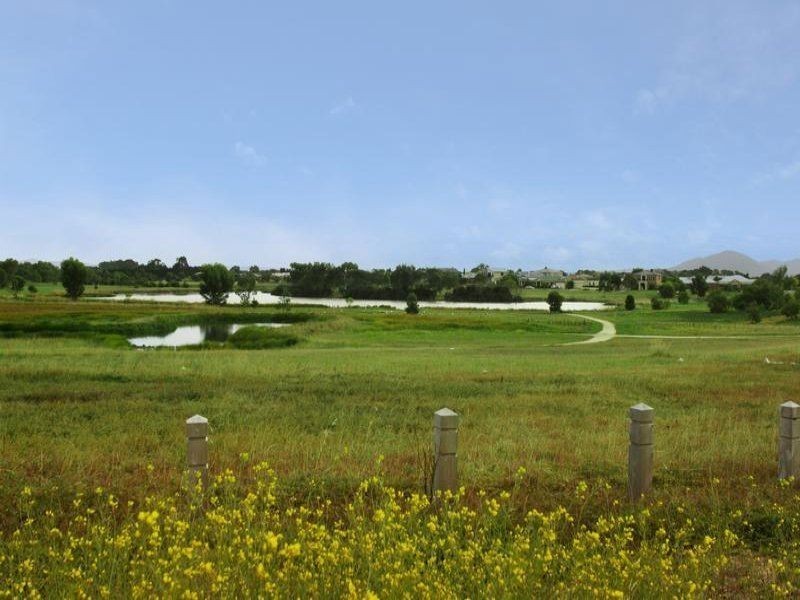 3 & 4/42 Benetti Drive, Lara VIC 3212