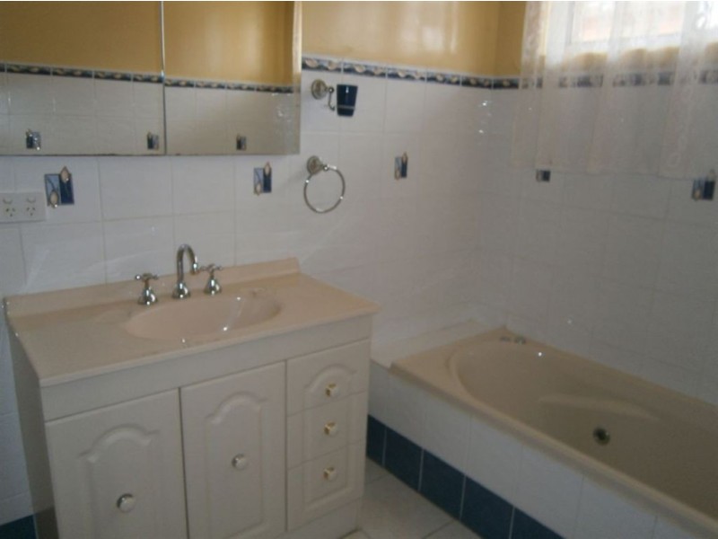 33 Tallinn Street, Bell Park VIC 3215