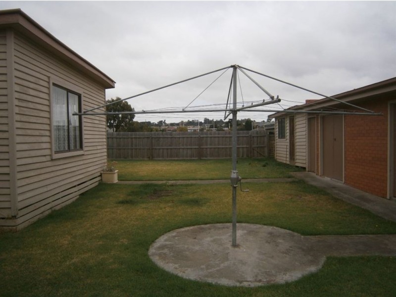 33 Tallinn Street, Bell Park VIC 3215