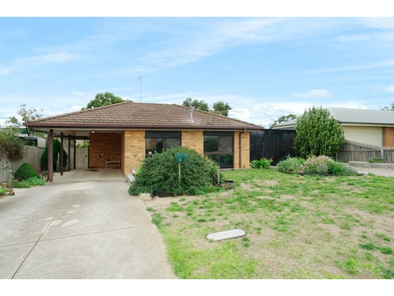 4 Karlovac Court, Bell Park VIC 3215