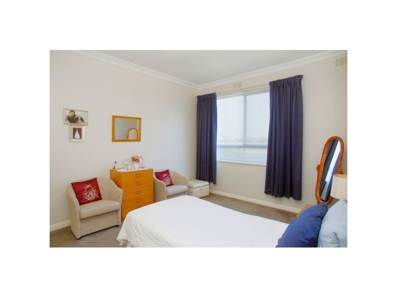 2/151 Thompson Road, Bell Park VIC 3215
