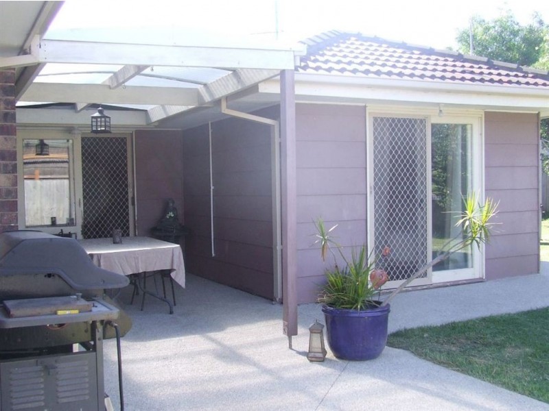 4 Vostok Court, Whittington VIC 3219