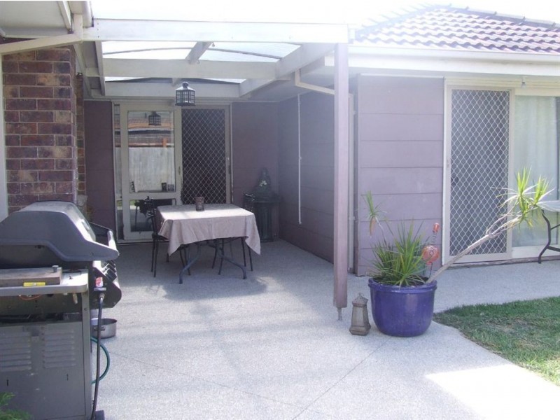 4 Vostok Court, Whittington VIC 3219