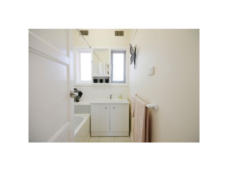 29 Curlew Crescent, Norlane VIC 3214