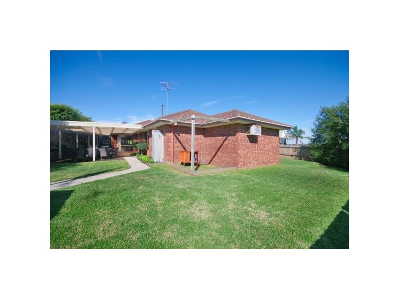 15 Kambalda Court, Leopold VIC 3224