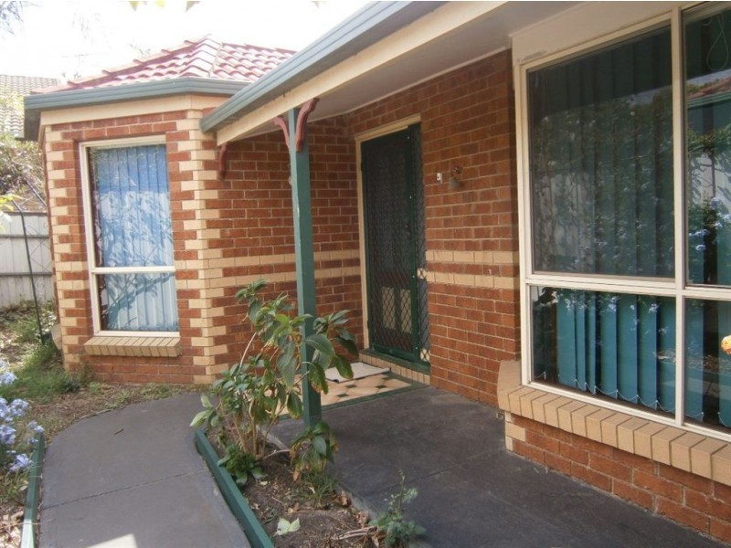 2/1 Rushden Close, Bell Post Hill VIC 3215