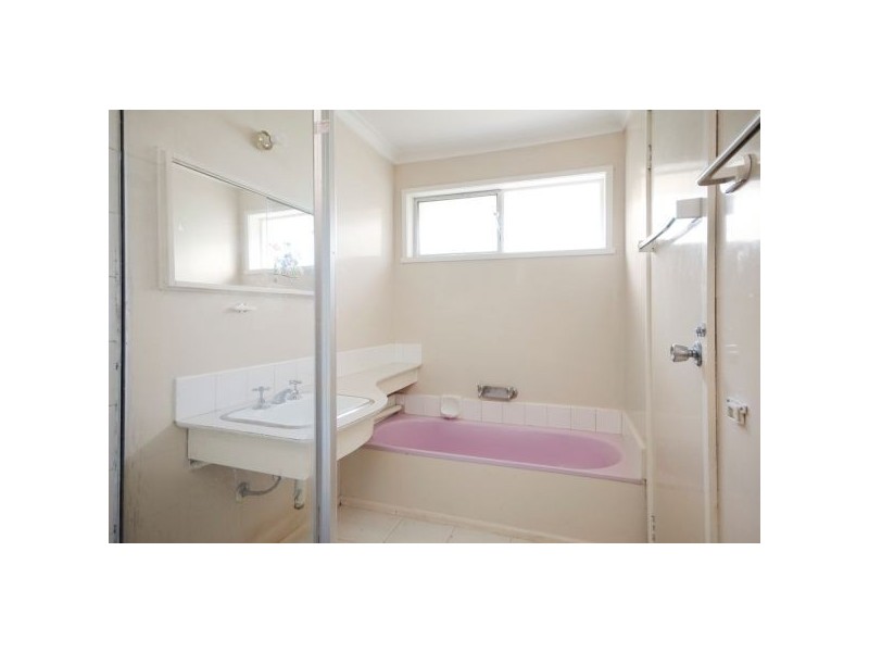 16 Coolidge Street, Corio VIC 3214