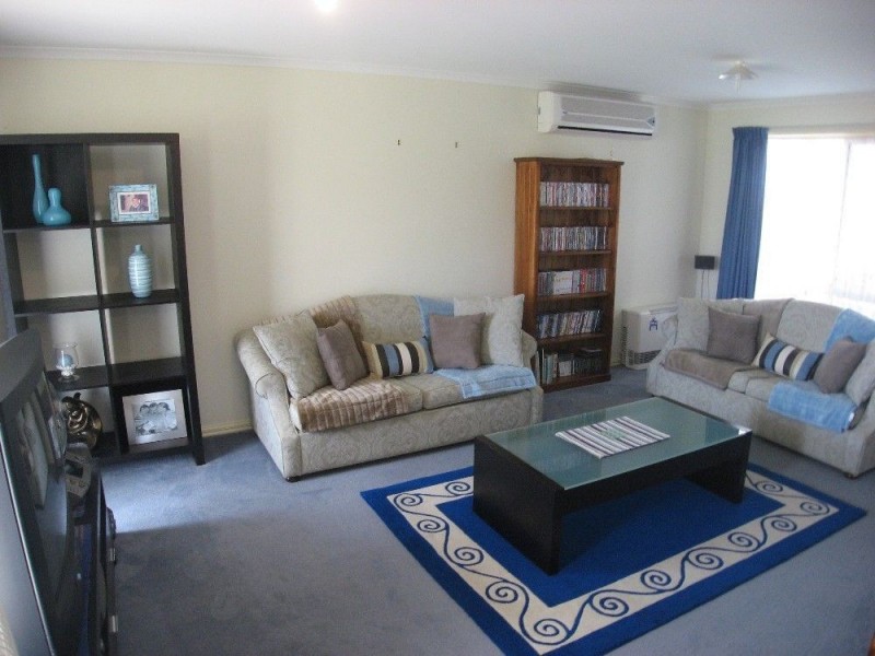 30 Malinda Crescent, Bell Park VIC 3215