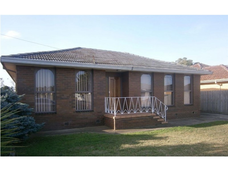 32 Thorburn Street, Bell Park VIC 3215