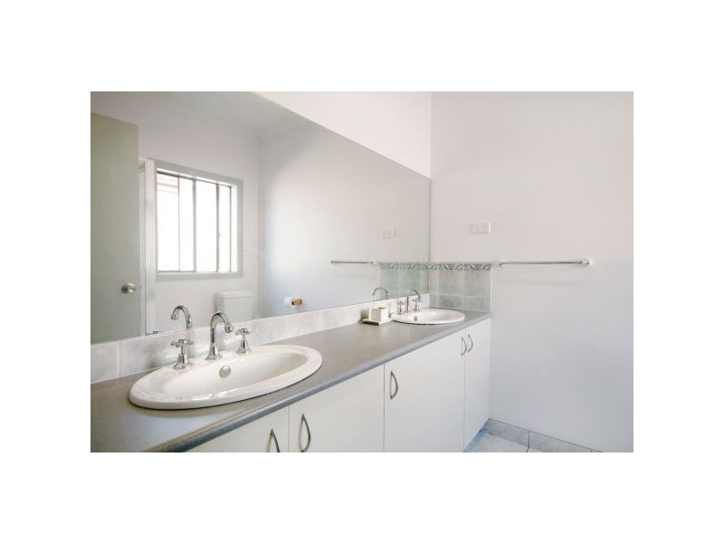 12 Rosa Court, Bell Park VIC 3215