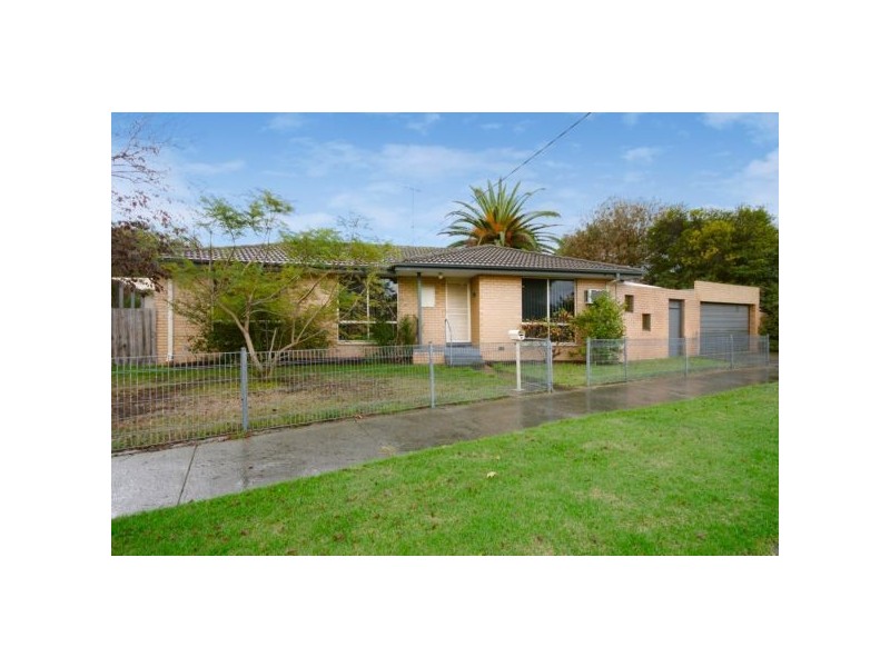 10 Kosciusko Avenue, Corio VIC 3214