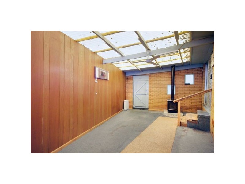 10 Kosciusko Avenue, Corio VIC 3214