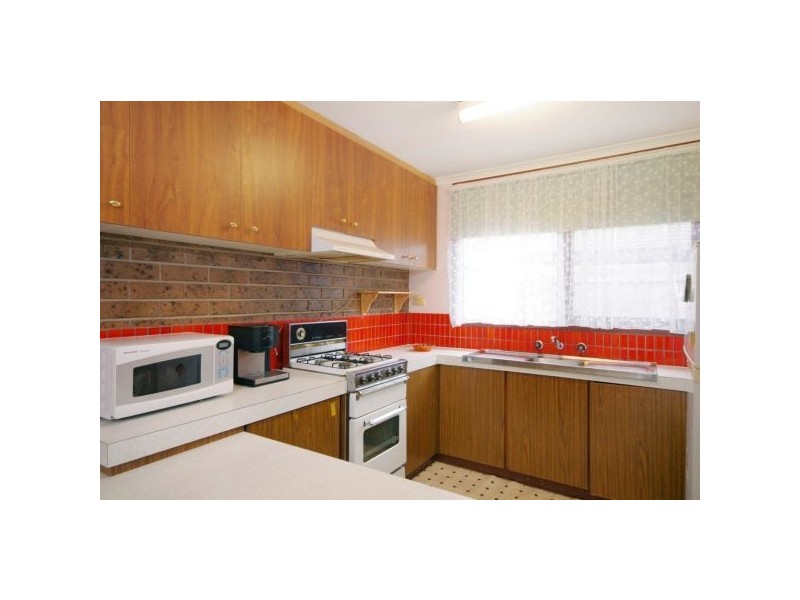 6/11 Howitt Avenue, Corio VIC 3214