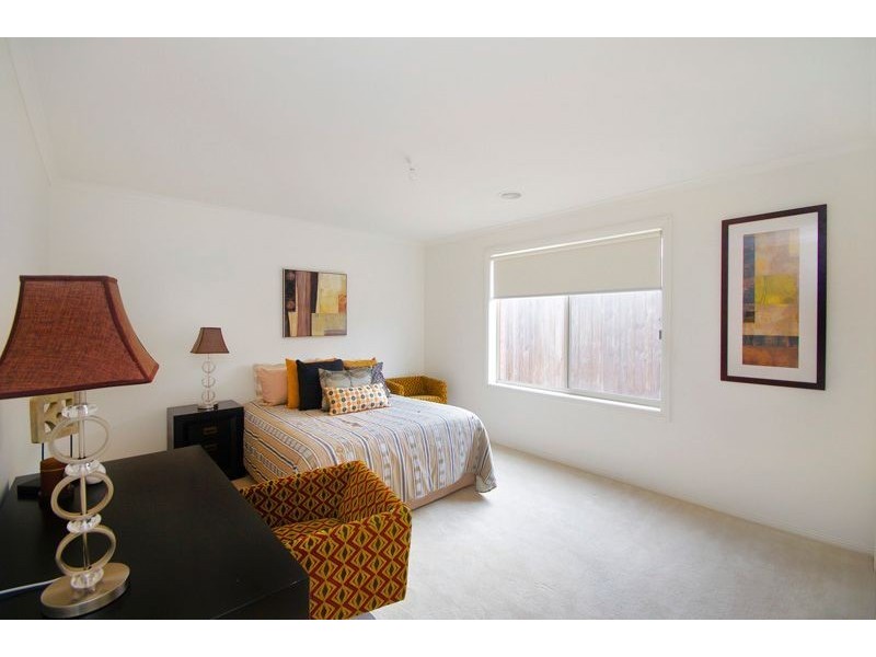41 Newhaven Avenue, St Albans Park VIC 3219