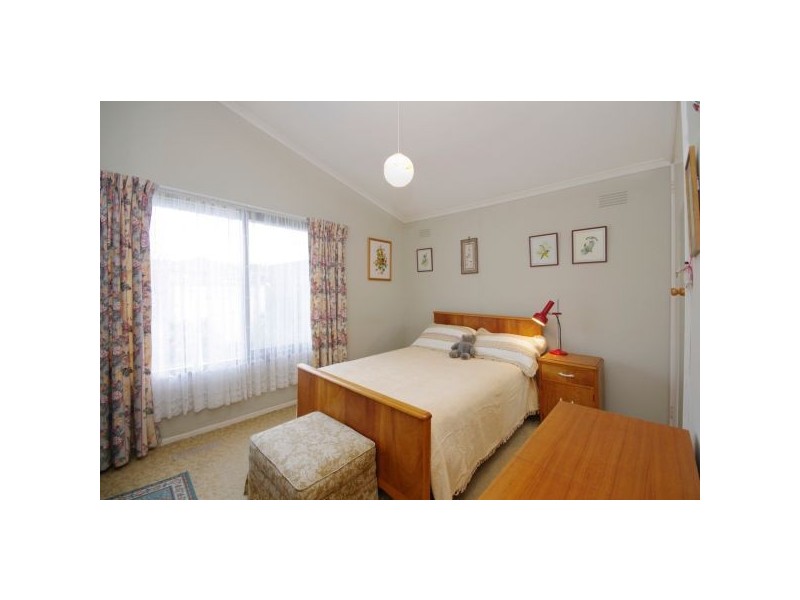 11 Hosie Avenue, Bell Post Hill VIC 3215