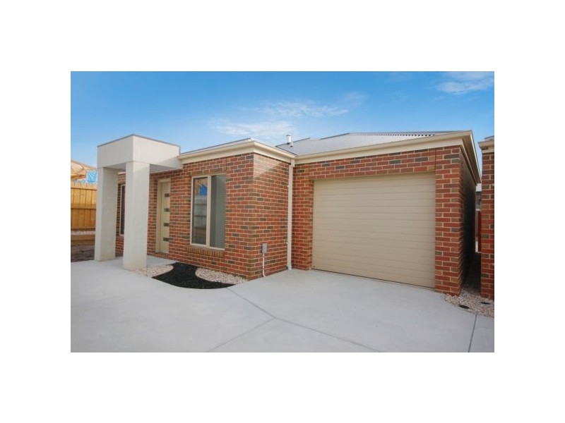 3/77 McClelland Street, Bell Park VIC 3215