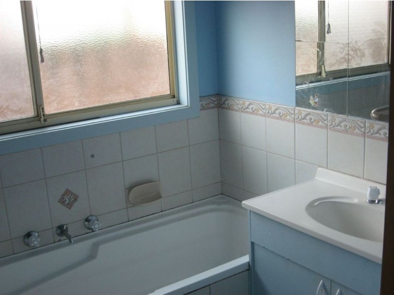 25 Forster Street, Norlane VIC 3214