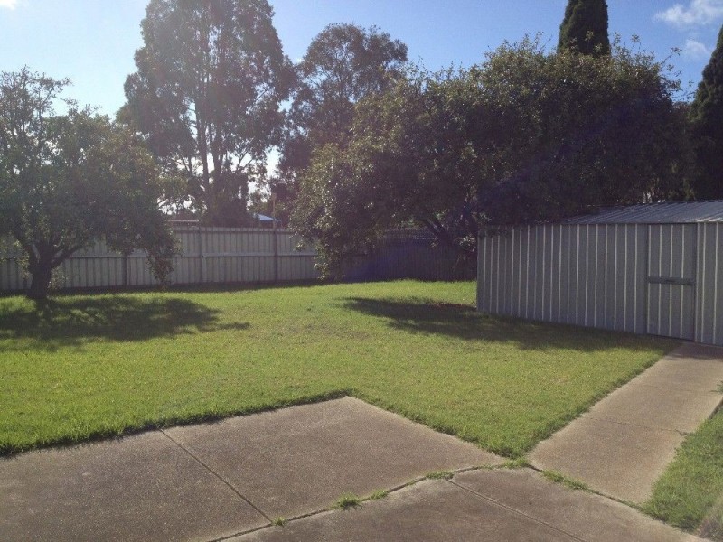 14 Bellbird Avenue, Norlane VIC 3214