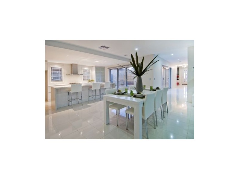 13 Springwater Drive, Lara VIC 3212