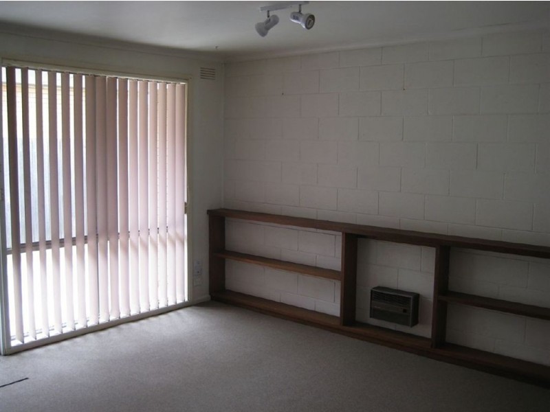 2/10 Stafford Street, Herne Hill VIC 3218