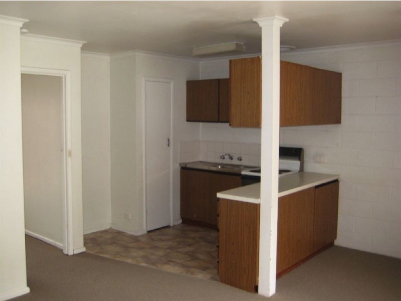 2/10 Stafford Street, Herne Hill VIC 3218