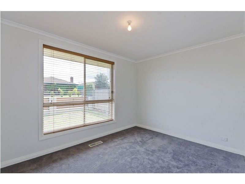 12 Nicholson Crescent, Bell Park VIC 3215