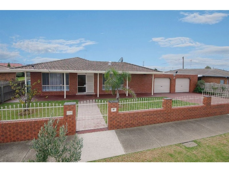 52 Fairbairn Drive, Corio VIC 3214