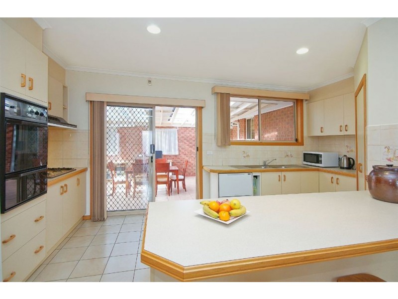 52 Fairbairn Drive, Corio VIC 3214