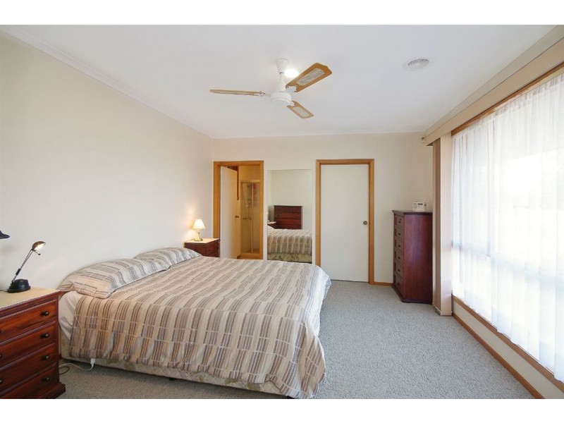 52 Fairbairn Drive, Corio VIC 3214