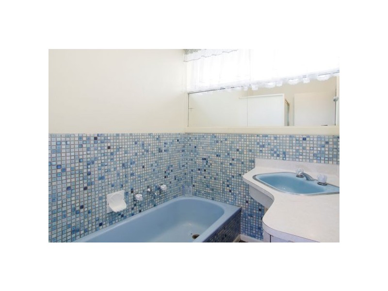 13 Maynooth Drive, Norlane VIC 3214