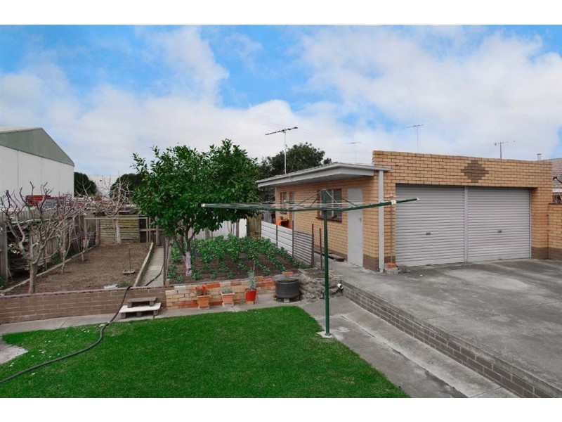 204 Thompson Road, North Geelong VIC 3215