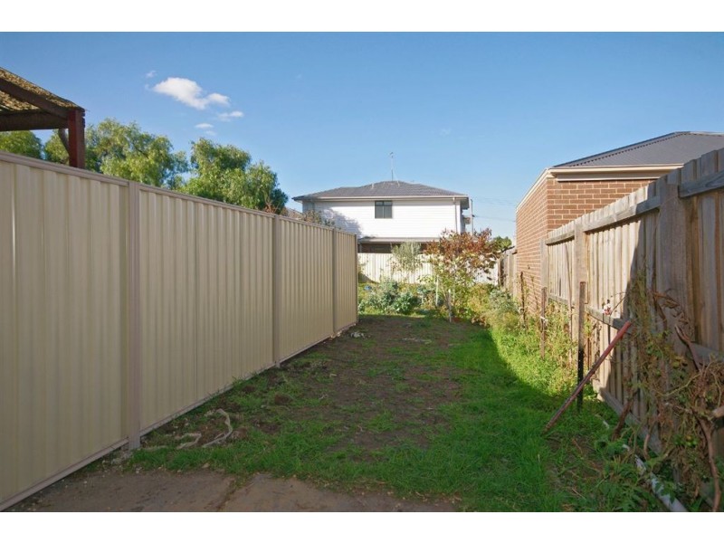 24 A Seaforth Street, North Shore VIC 3214