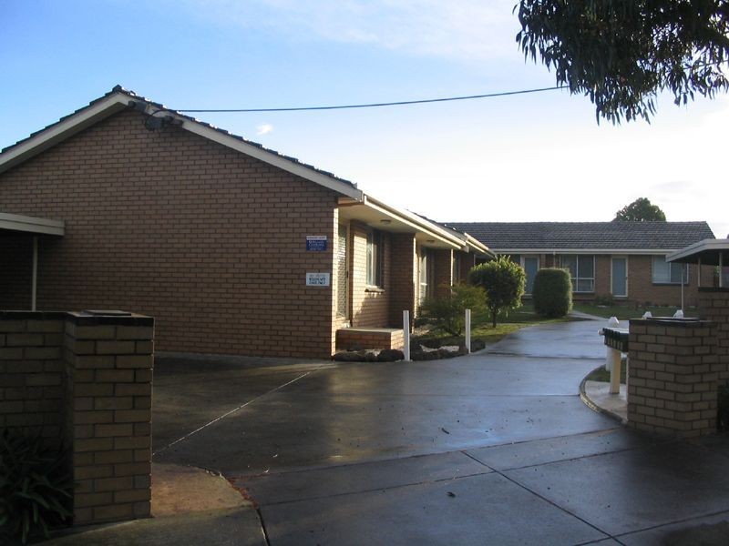 2/54 Ballarat Road, Hamlyn Heights VIC 3215