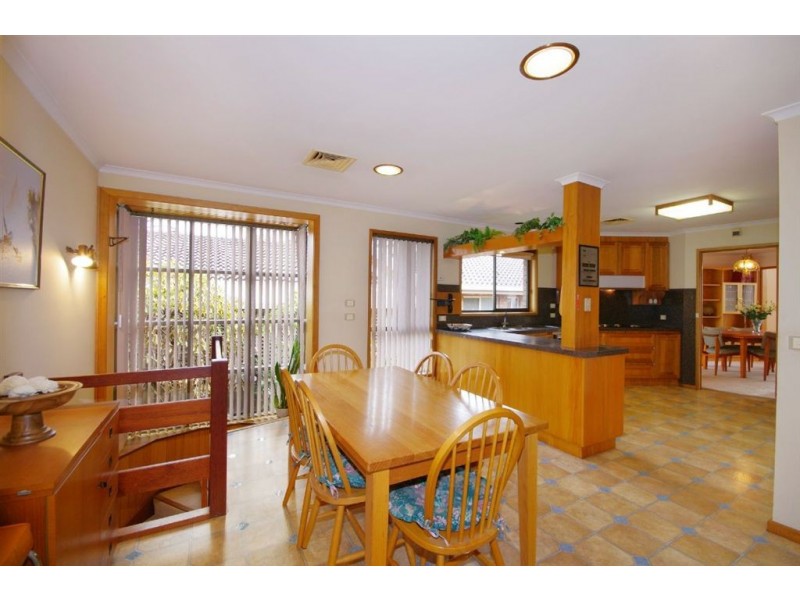 52 Leila Crescent, Bell Post Hill VIC 3215