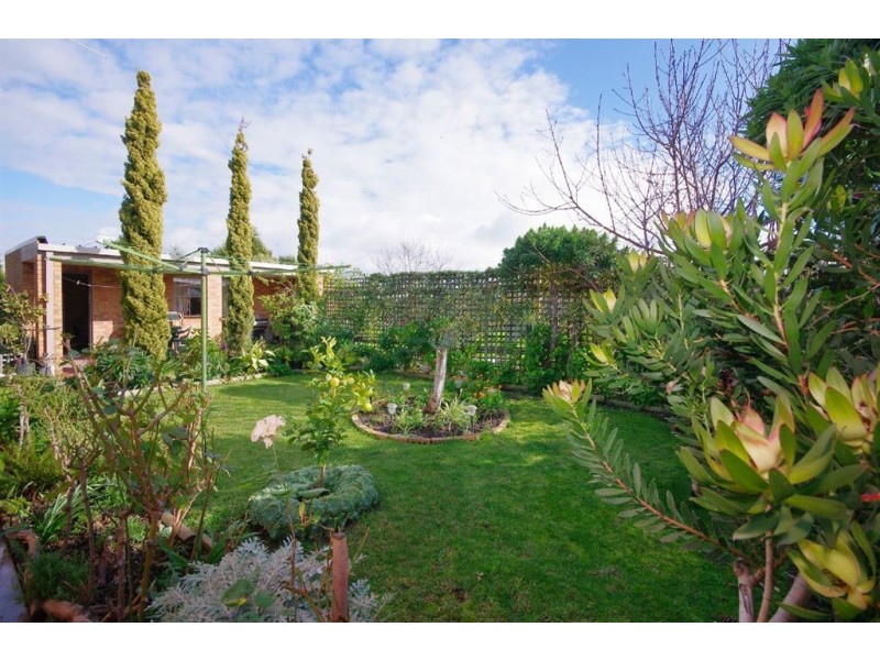 1273 Murradoc Road, St Leonards VIC 3223