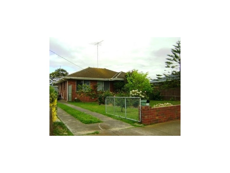 135 Station Street, Norlane VIC 3214