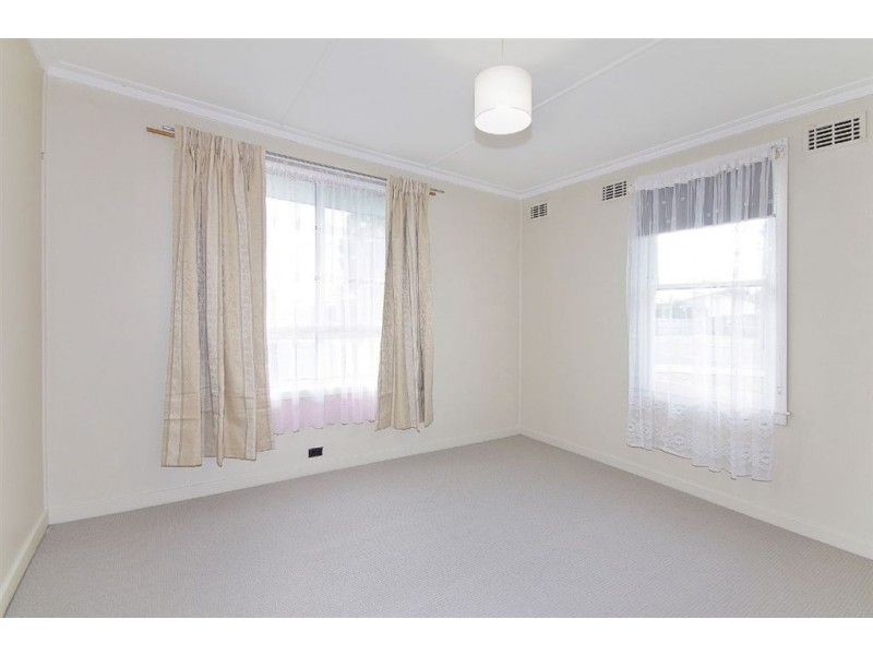 33 Yooringa Avenue, Norlane VIC 3214