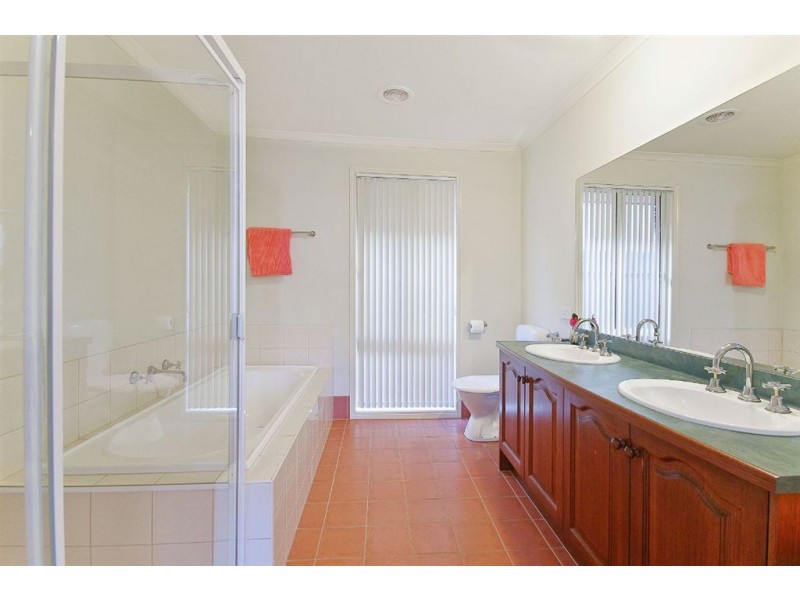 36 Prestige Avenue, Bell Park VIC 3215