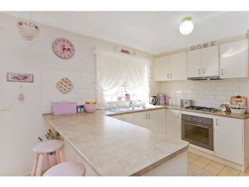 1 Mcsal Street, Lovely Banks VIC 3221