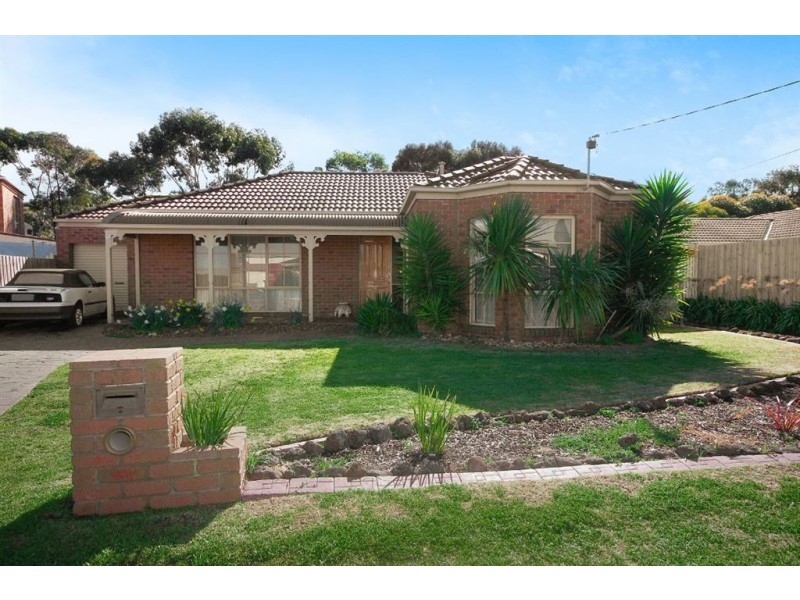 55 Cameron Crescent, Lara VIC 3212