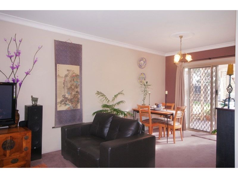 55 Cameron Crescent, Lara VIC 3212