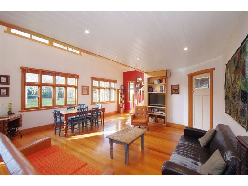 40 Girton Crescent, Manifold Heights VIC 3218