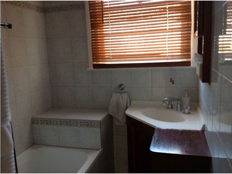 4 Zinnia Street, Norlane VIC 3214