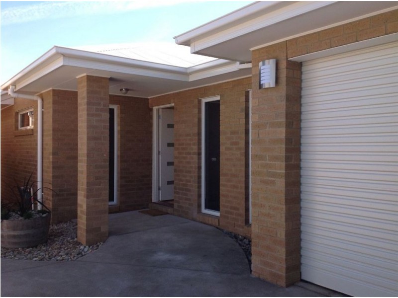 2/14 Waiora Avenue, Hamlyn Heights VIC 3215