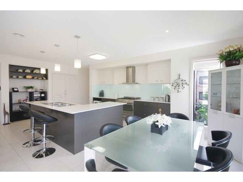 14 Hailar Lane, Lara VIC 3212