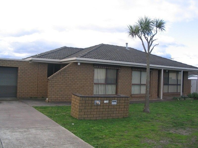 2/228 Anakie Road, Bell Park VIC 3215