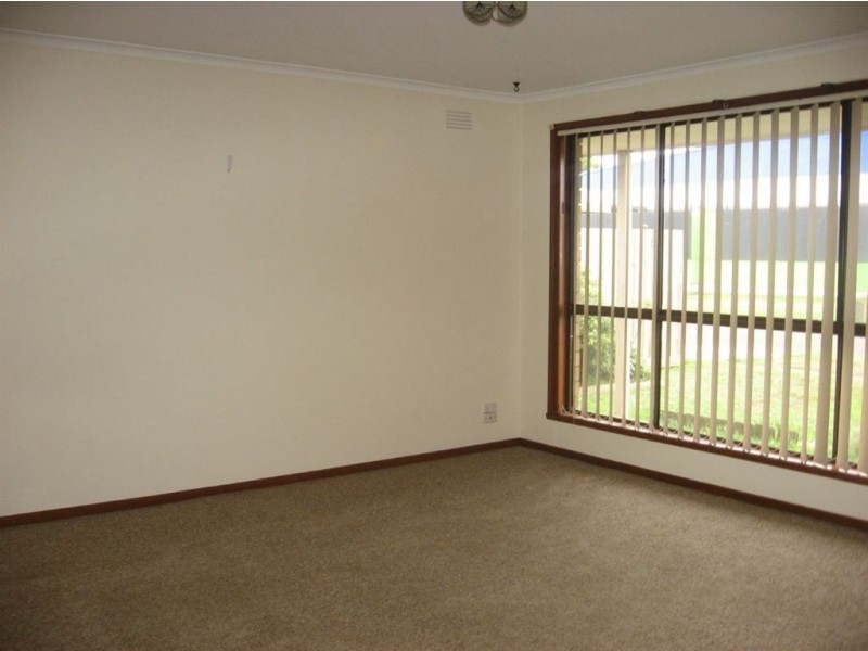 2/228 Anakie Road, Bell Park VIC 3215